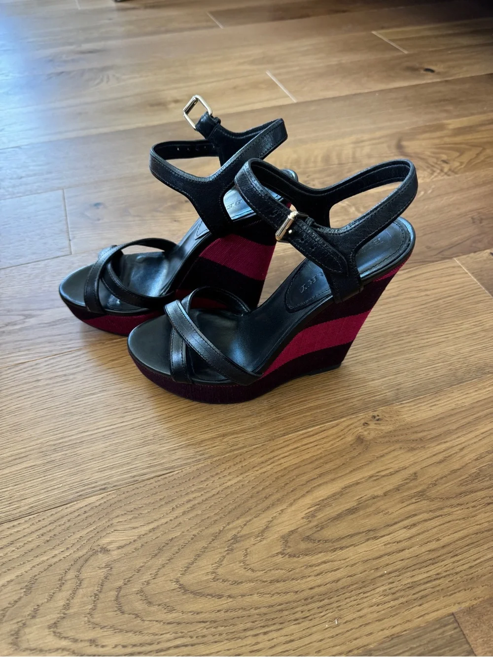 Burberry Black Leather Ankle-Strap Wedges with Plum and Pink Stripes